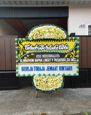 Papan Bunga Duka di Cipeuteuy