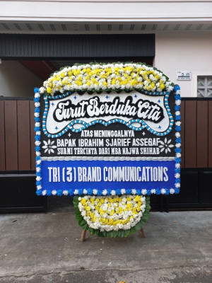 Papan Bunga Duka di Cipeuteuy